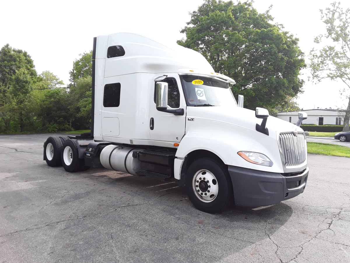 2019 Navistar International LT625 SLPR CAB 873899