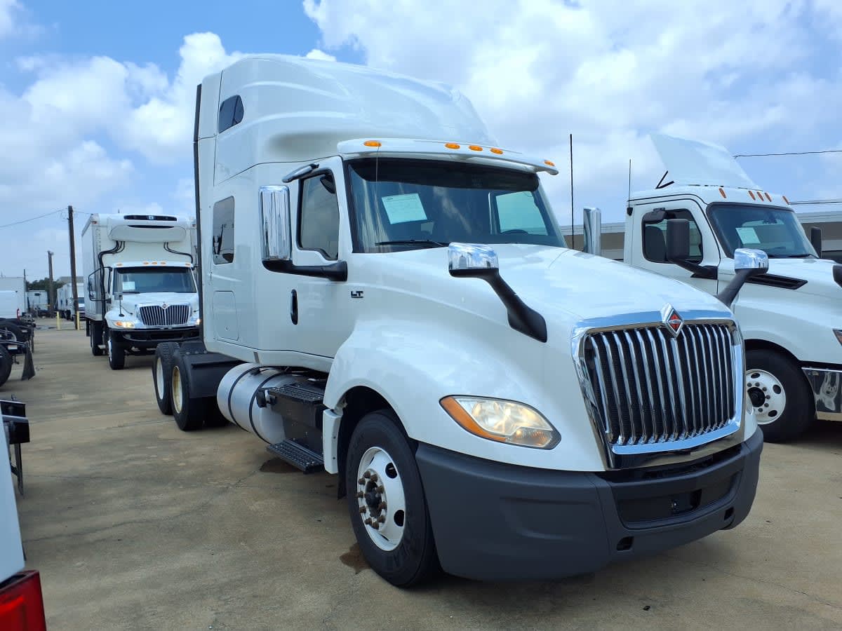 2019 Navistar International LT625 SLPR CAB 873903