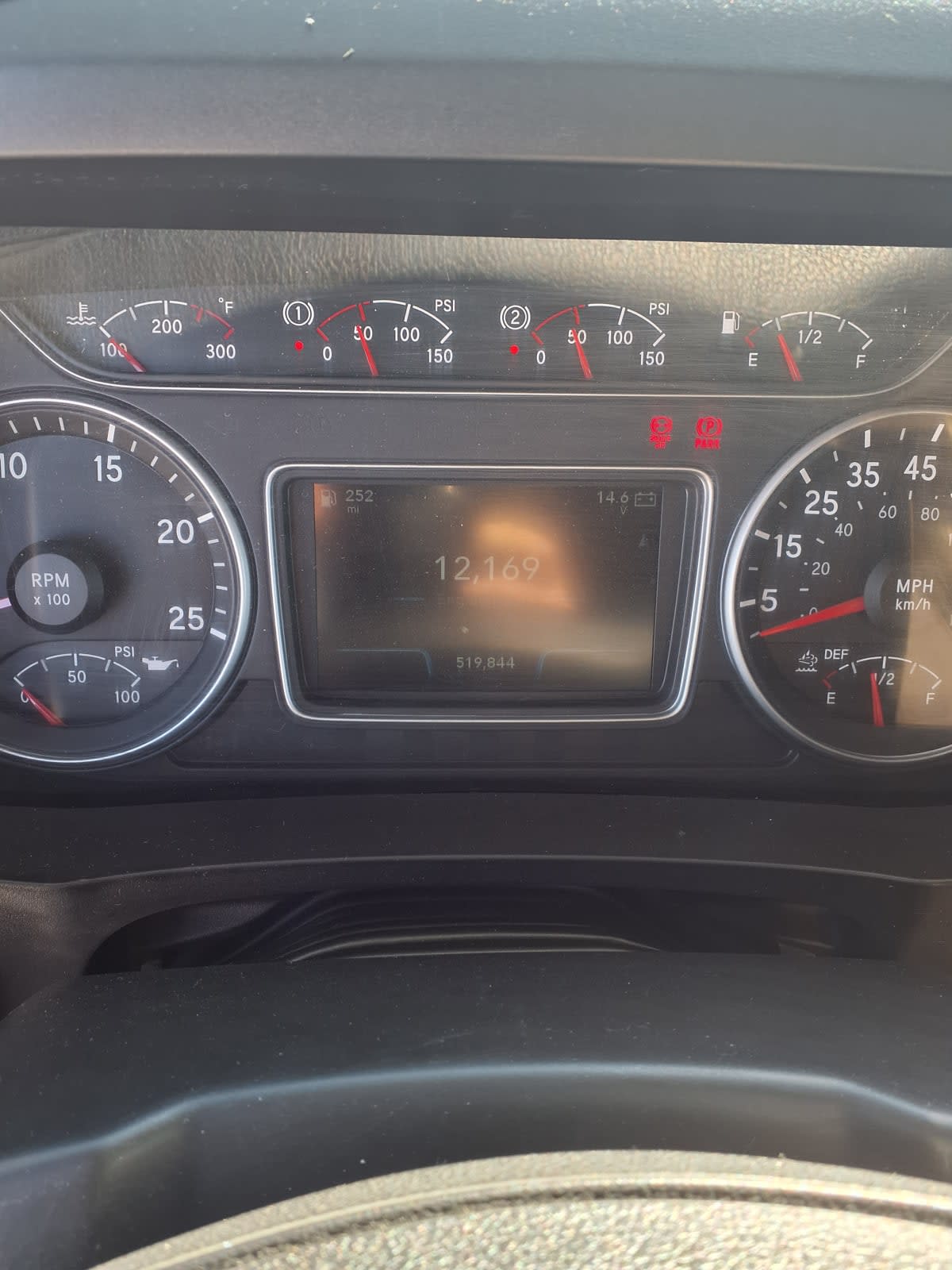 2019 Navistar International LT625 SLPR CAB 873908