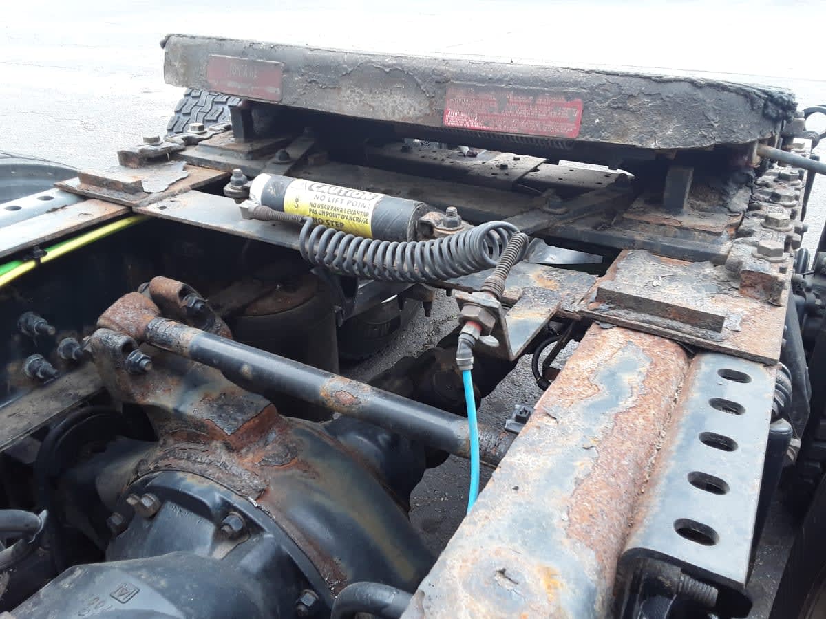2019 Navistar International LT625 SLPR CAB 873915