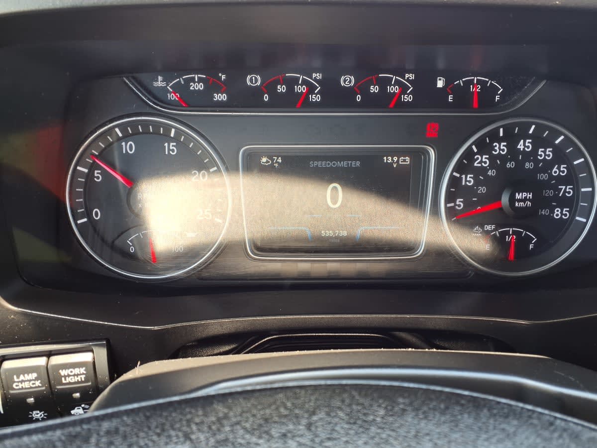 2019 Navistar International LT625 SLPR CAB 873916