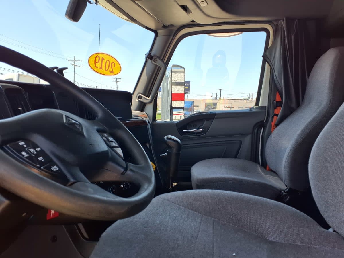 2019 Navistar International LT625 SLPR CAB 873916