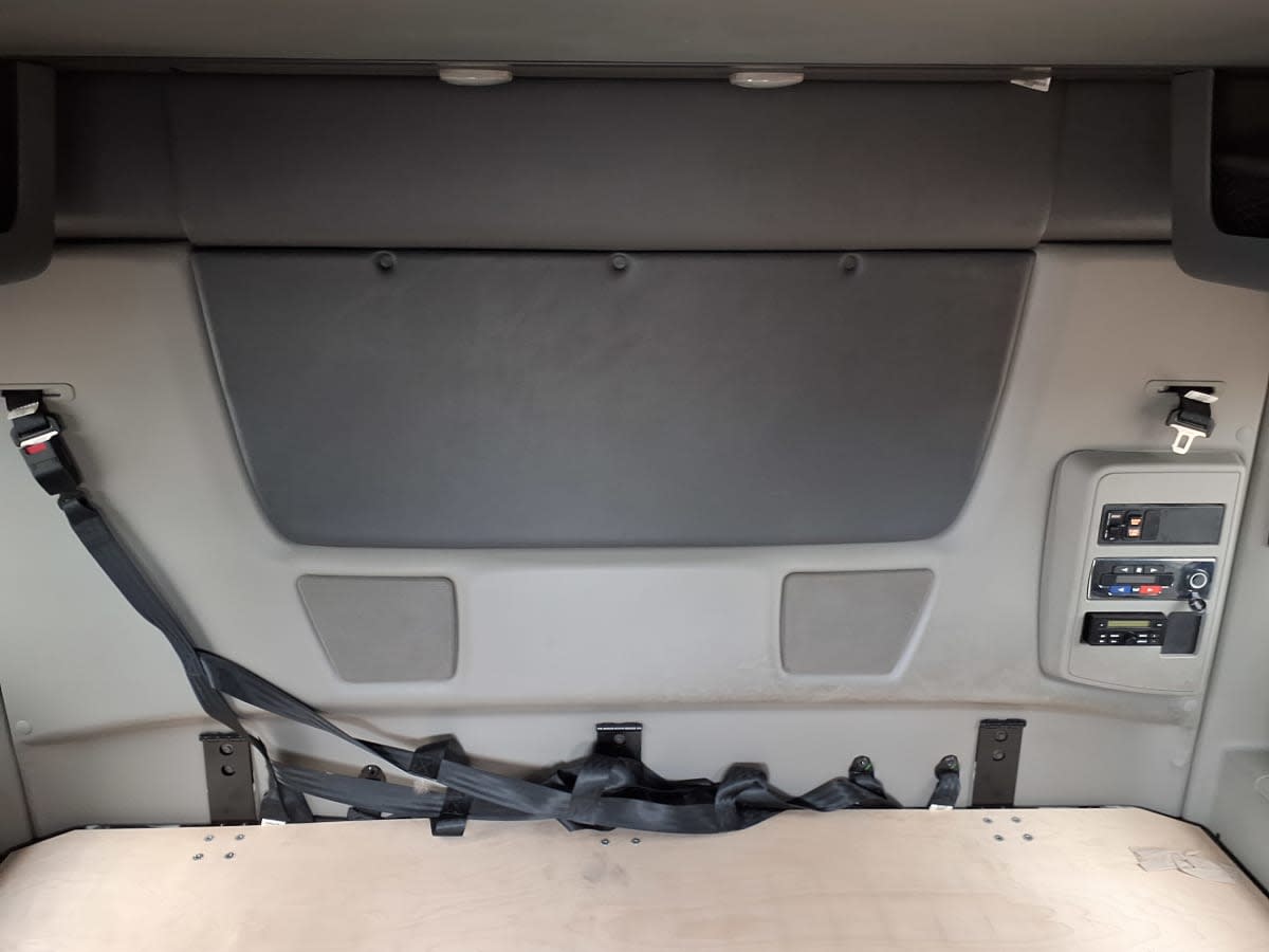 2019 International LT in Dallas, TX — photo 8