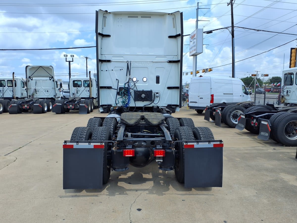 2019 Navistar International LT625 SLPR CAB 873925
