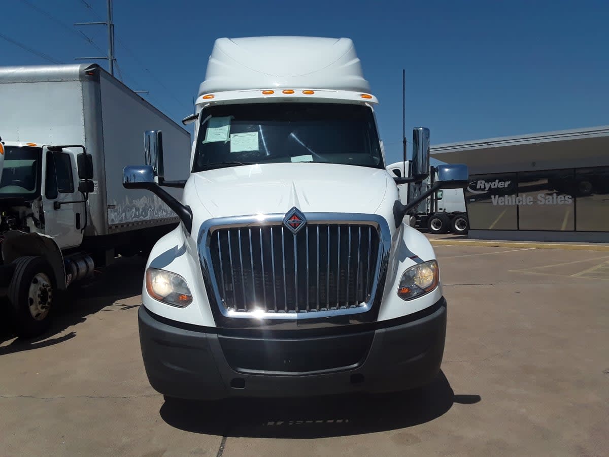 2019 Navistar International LT625 SLPR CAB 873929