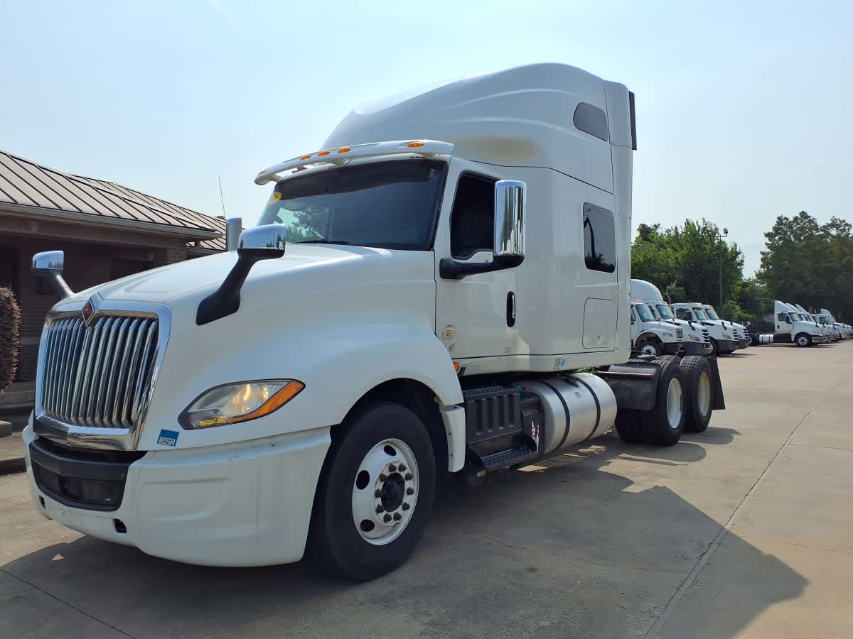 2019 International LT in Houston, TX