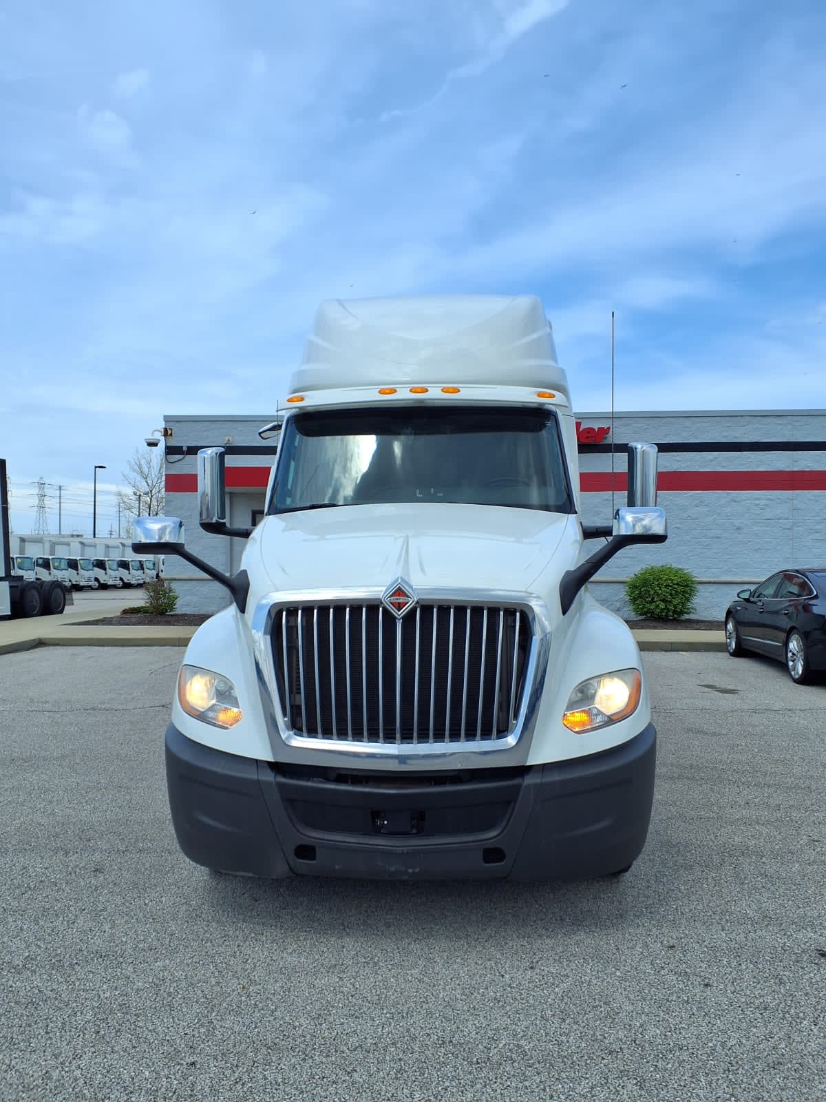 2019 Navistar International LT625 SLPR CAB 873937