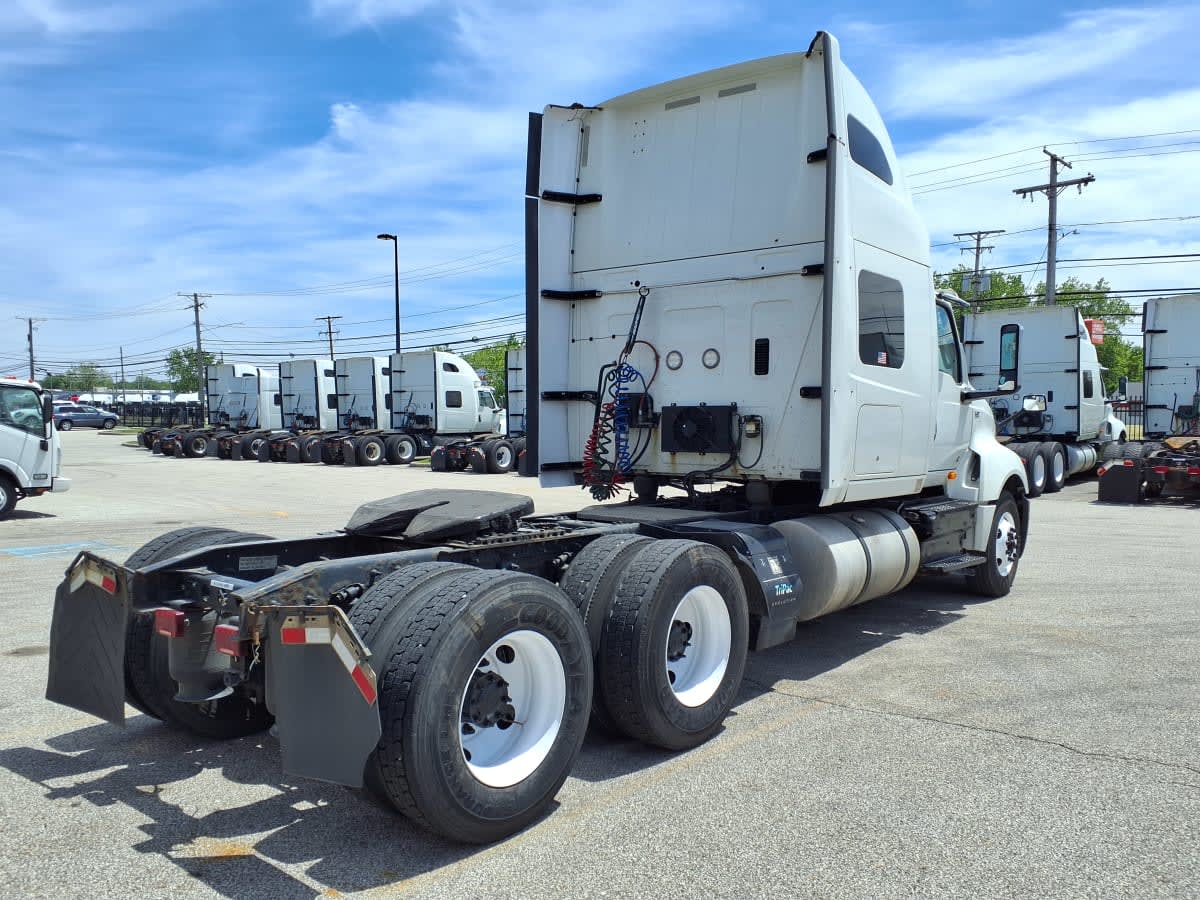 2019 Navistar International LT625 SLPR CAB 873940