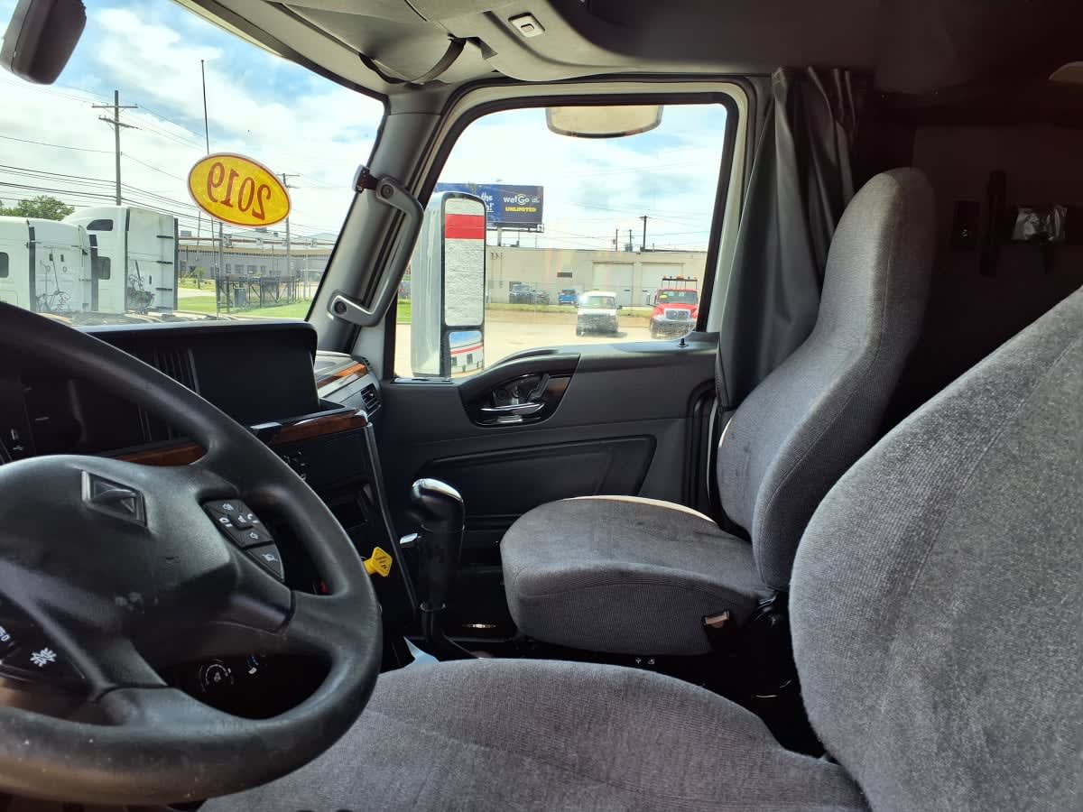 2019 Navistar International LT625 SLPR CAB 873940