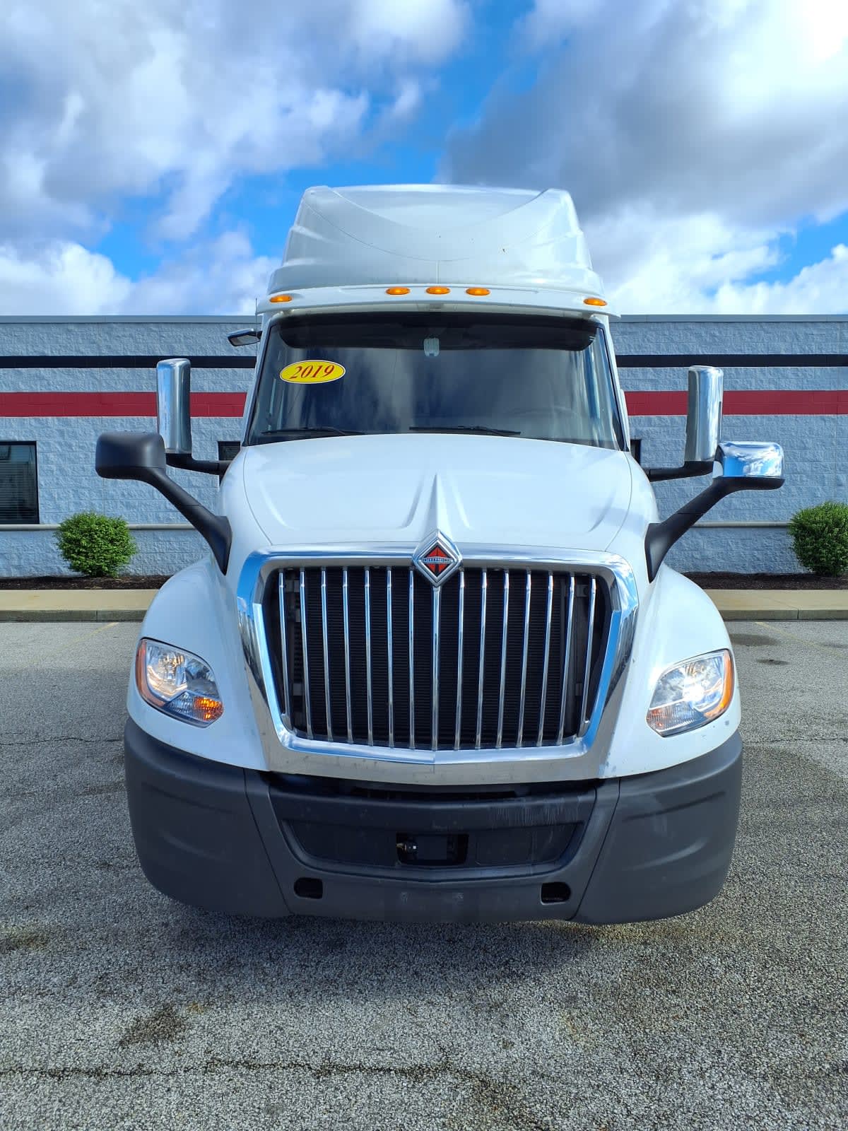 2019 Navistar International LT625 SLPR CAB 873947