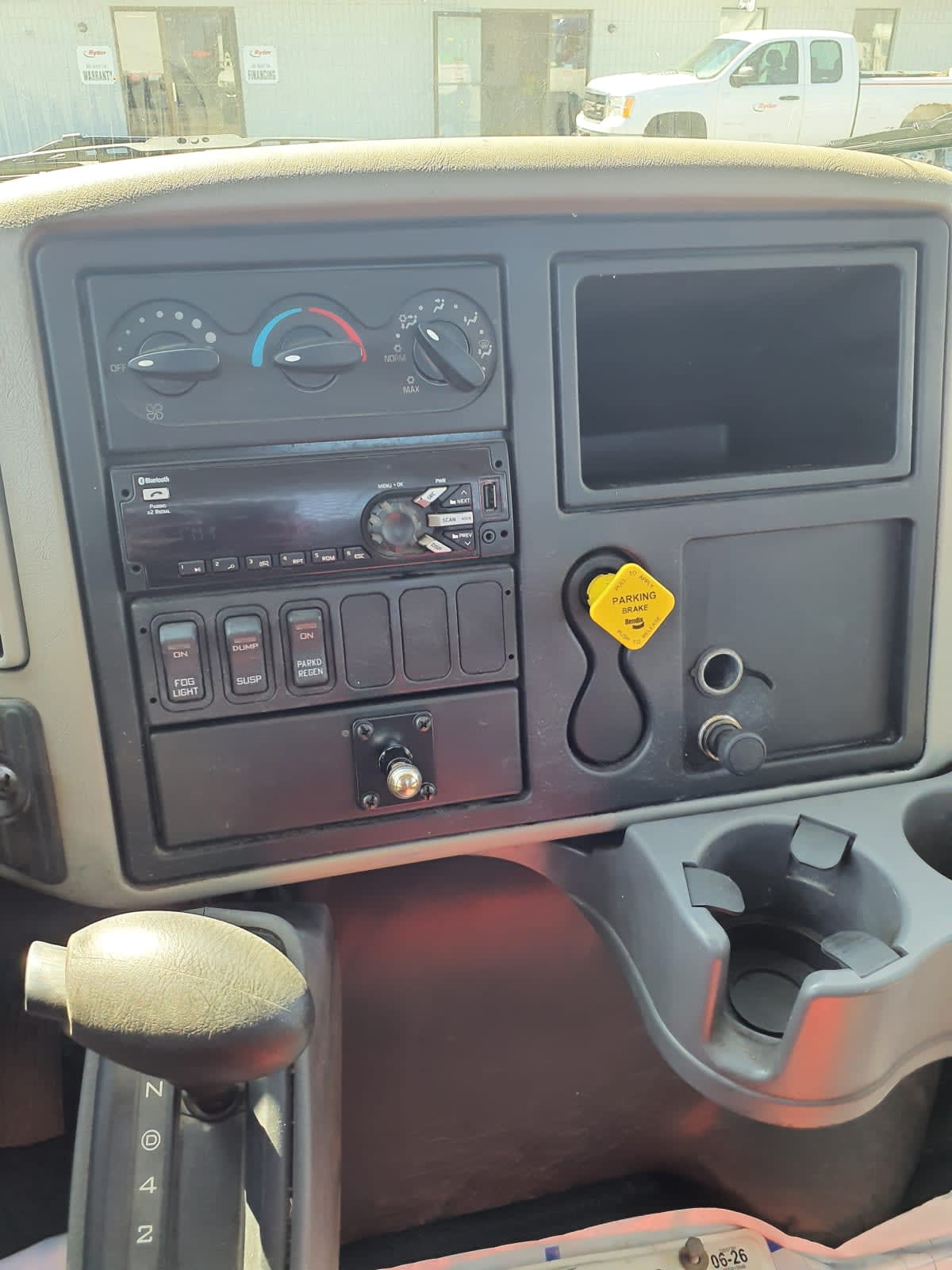 2019 Navistar International 4300 874030