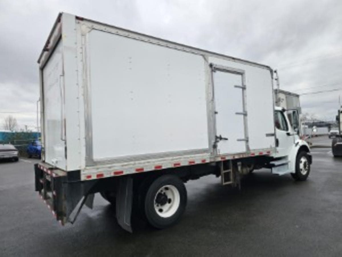 2019 Freightliner/Mercedes M2 106 874052