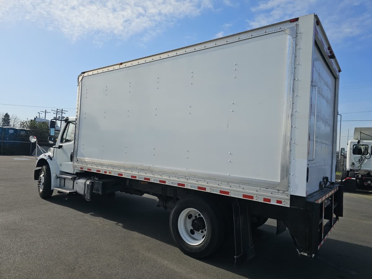 2019 Freightliner/Mercedes M2 106 874053