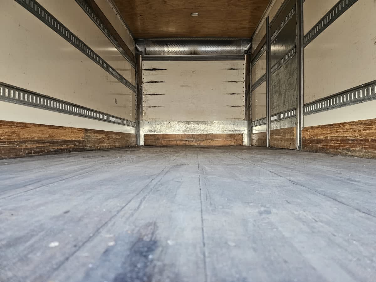 2019 Freightliner/Mercedes M2 106 874053