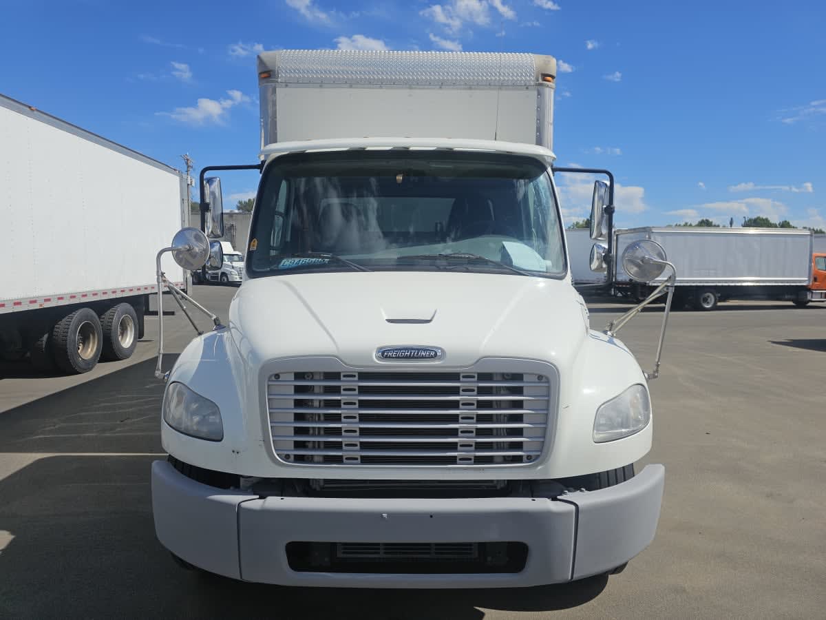 2019 Freightliner M2 106 874056