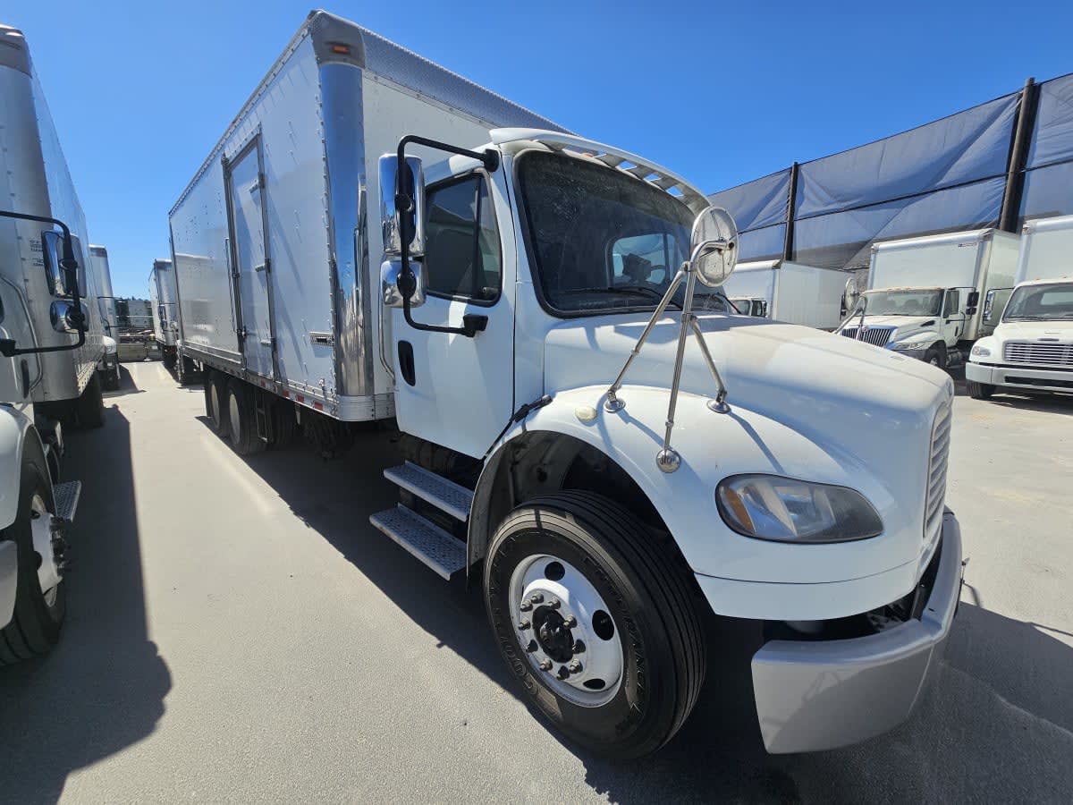 2019 Freightliner M2 106 874061