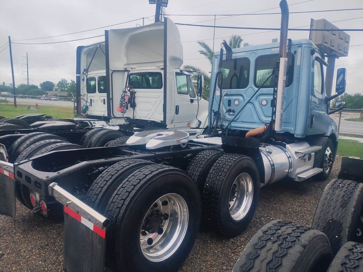 2019 Freightliner/Mercedes NEW CASCADIA 116 874165