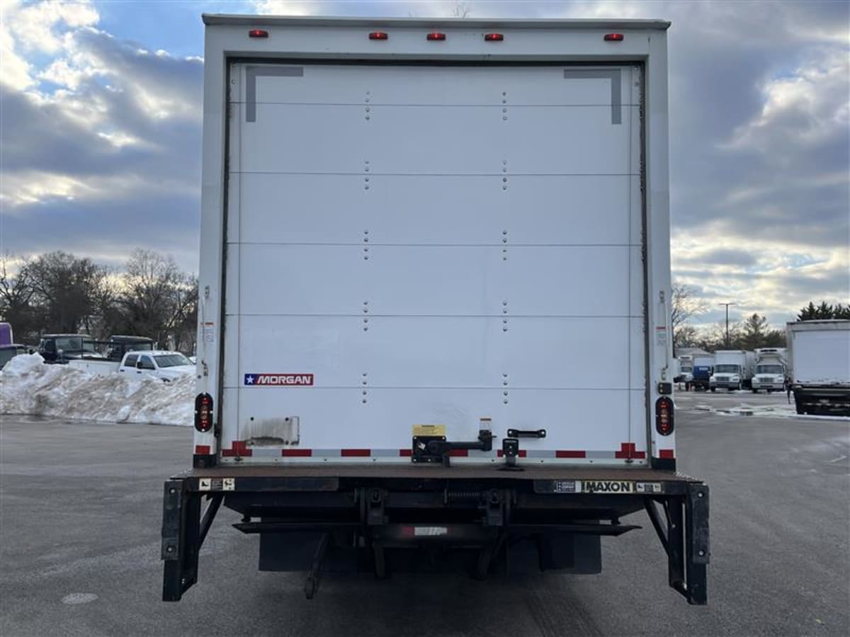 2019 Isuzu NPR HD 874177