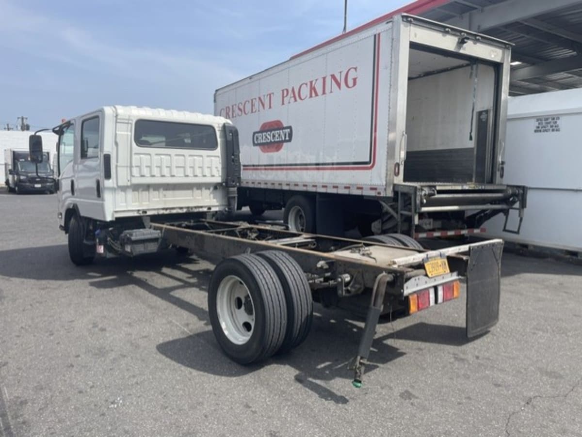 2019 Isuzu NPR 874182