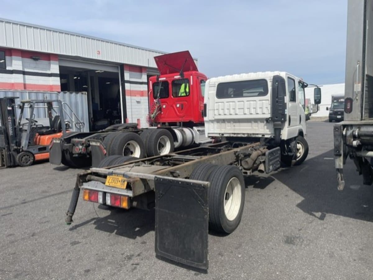 2019 Isuzu NPR 874182