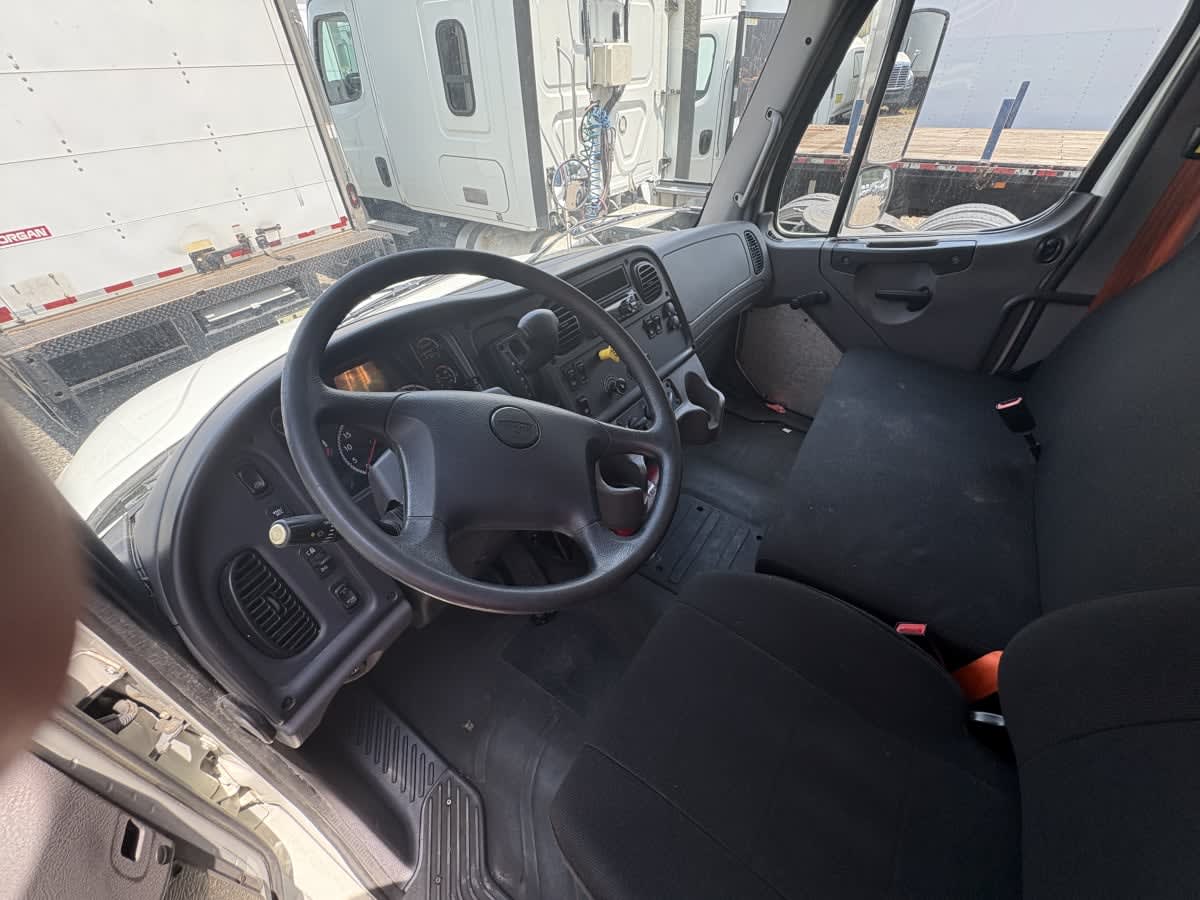 2019 Freightliner/Mercedes M2 106 874194