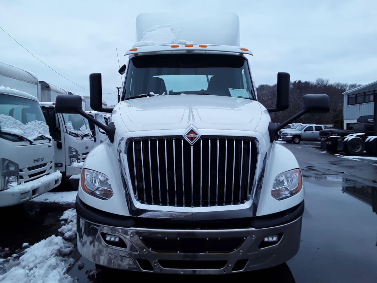 2019 Navistar International LT625 DAYCAB T/A 874283