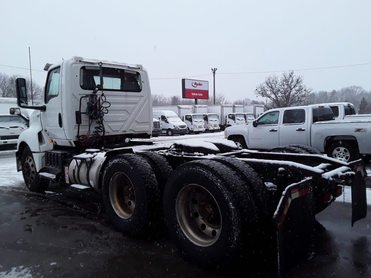 2019 Navistar International LT625 DAYCAB T/A 874288