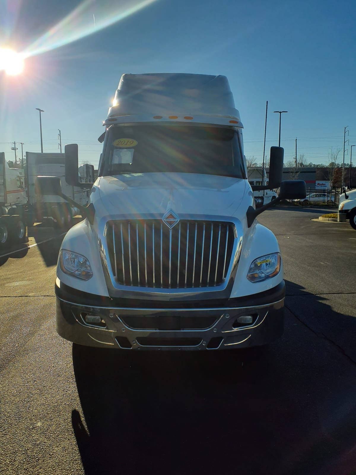 2019 Navistar International LT625 SLPR CAB 874315