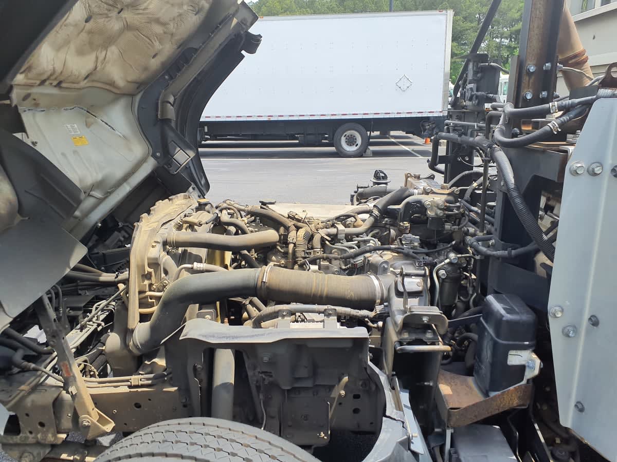 2019 Isuzu NRR 874325