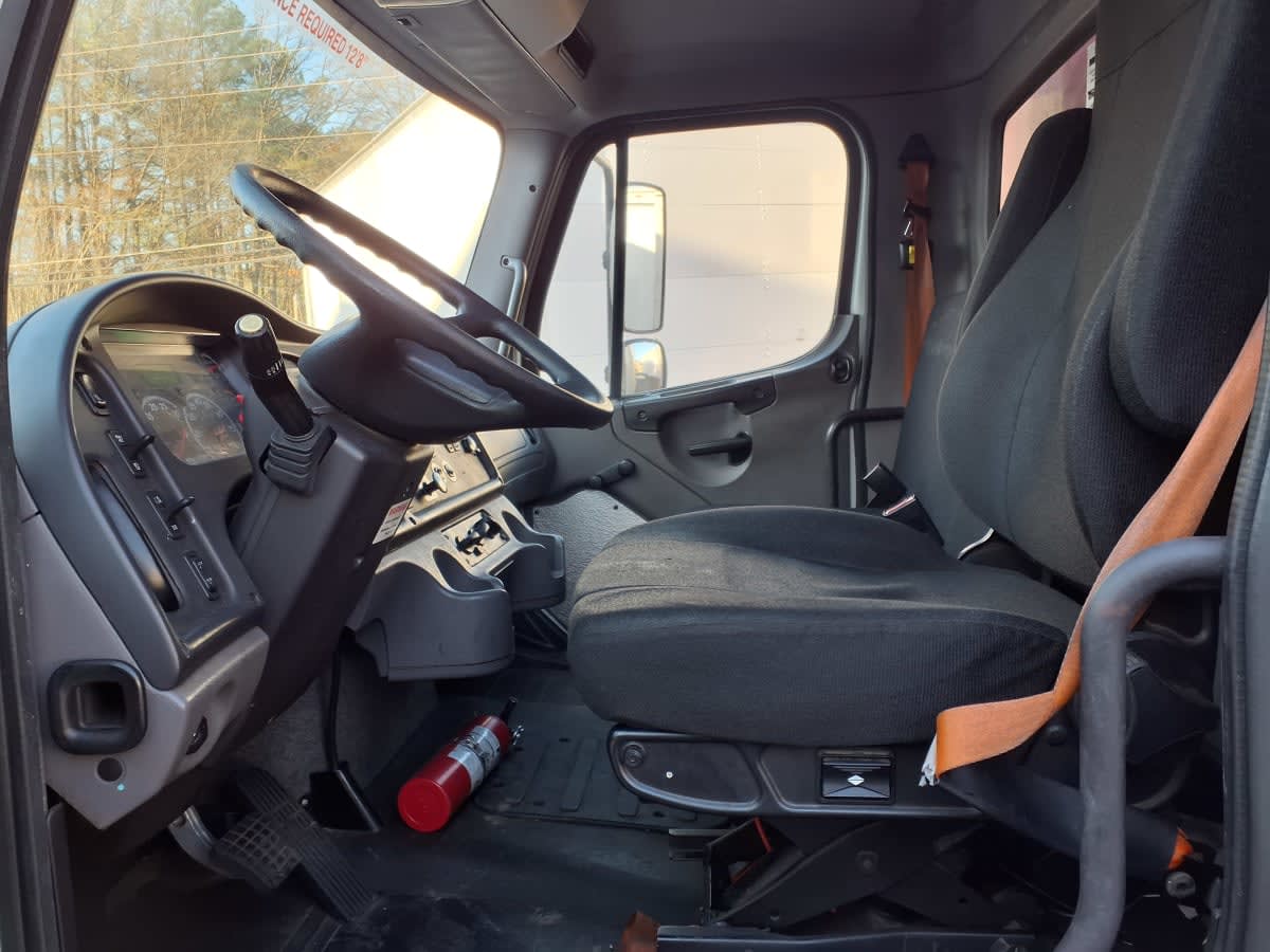 2019 Freightliner/Mercedes M2 106 874328