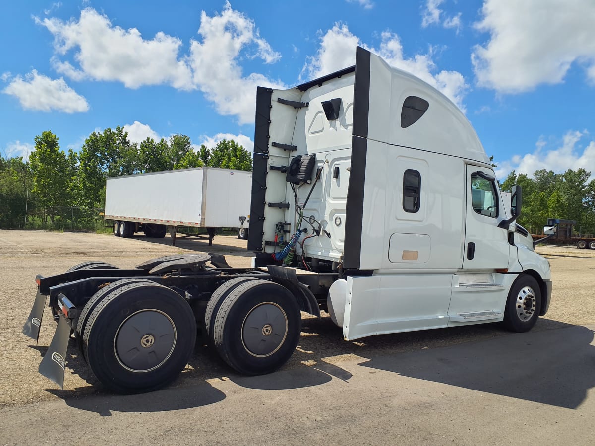 2020 Freightliner/Mercedes NEW CASCADIA PX12664 874404