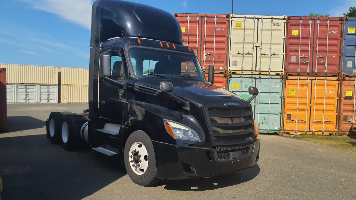 2020 Freightliner/Mercedes NEW CASCADIA PX12664 874443