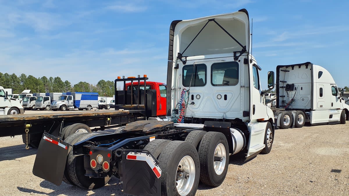 2019 Freightliner/Mercedes NEW CASCADIA PX12664 874460