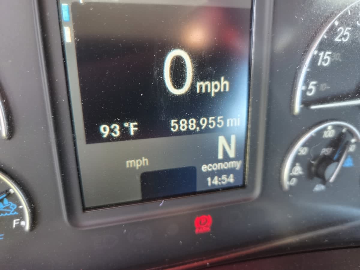 2019 Freightliner - image 10