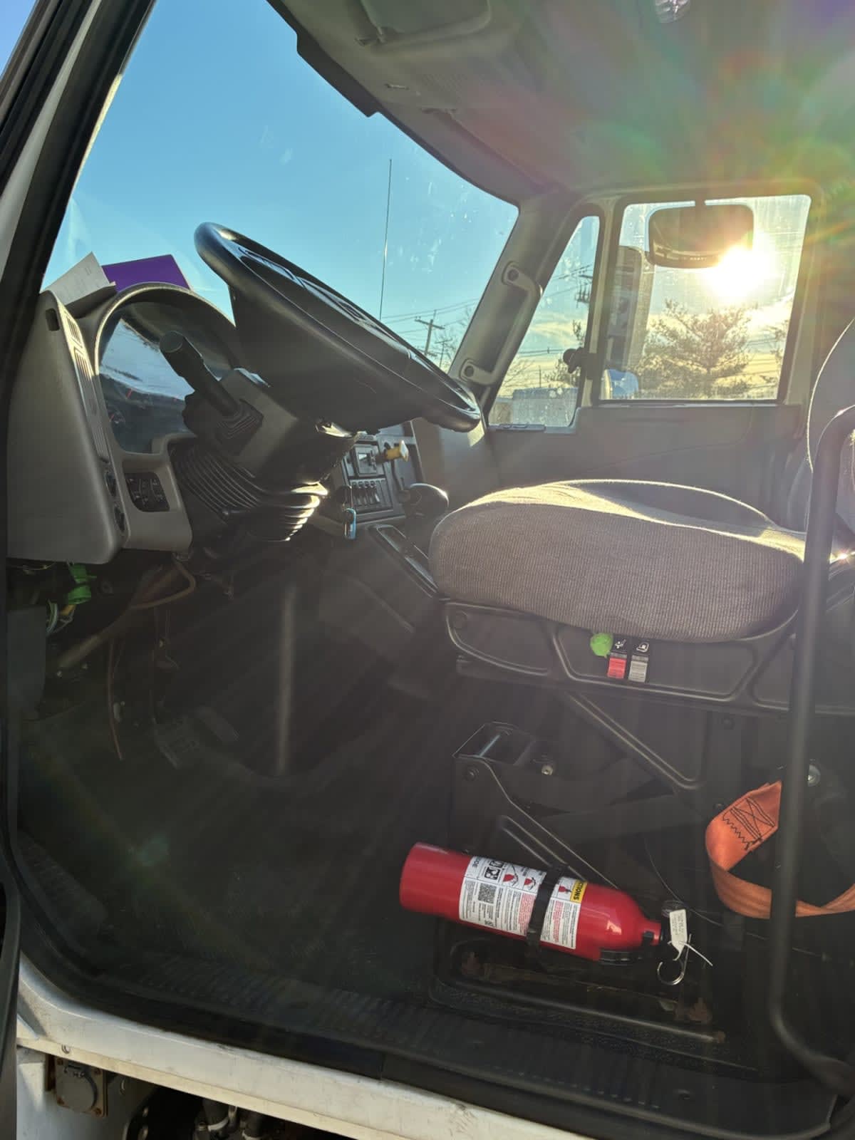 2019 Navistar International 4300 874490