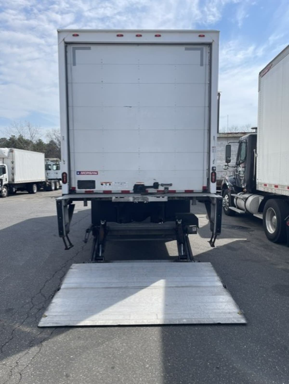 2019 Navistar International 4300 874502