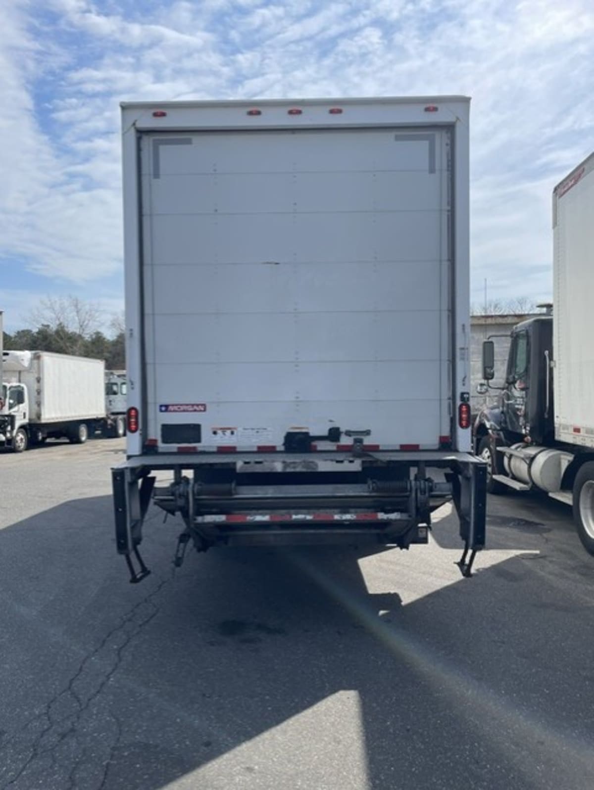 2019 Navistar International 4300 874502