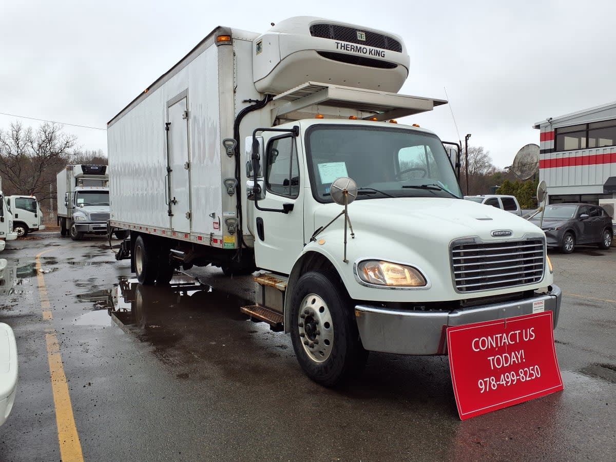 2019 Freightliner M2 106 in Salisbury, MA — photo 3