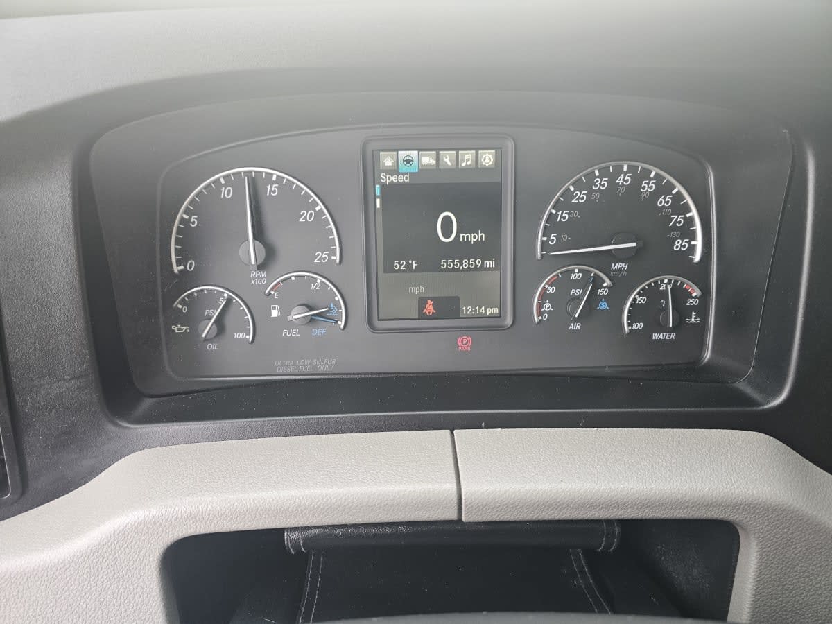 2020 Freightliner - image 15