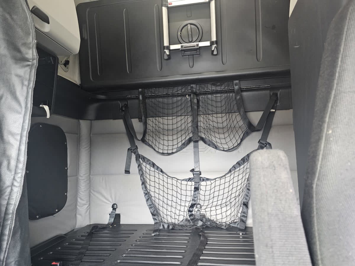 2020 Freightliner - image 8