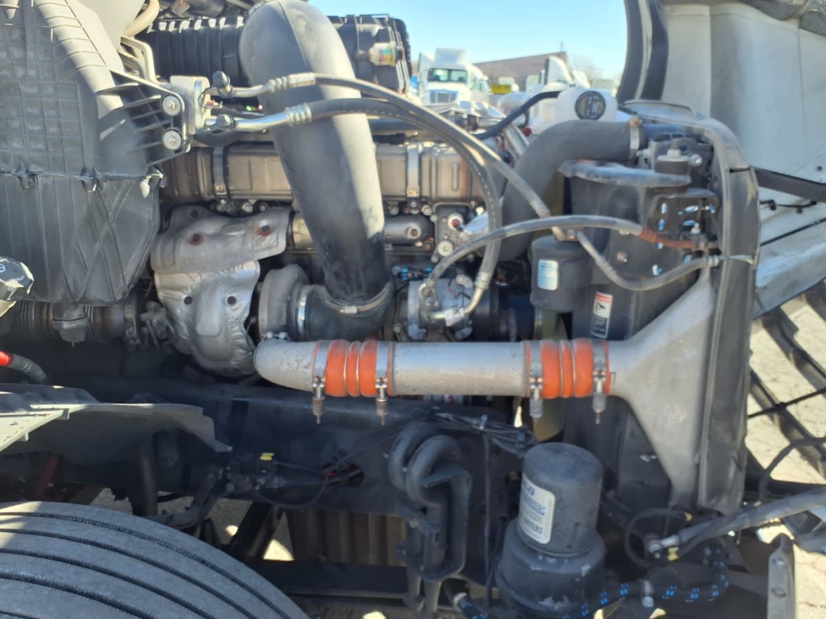 2020 Freightliner - image 10