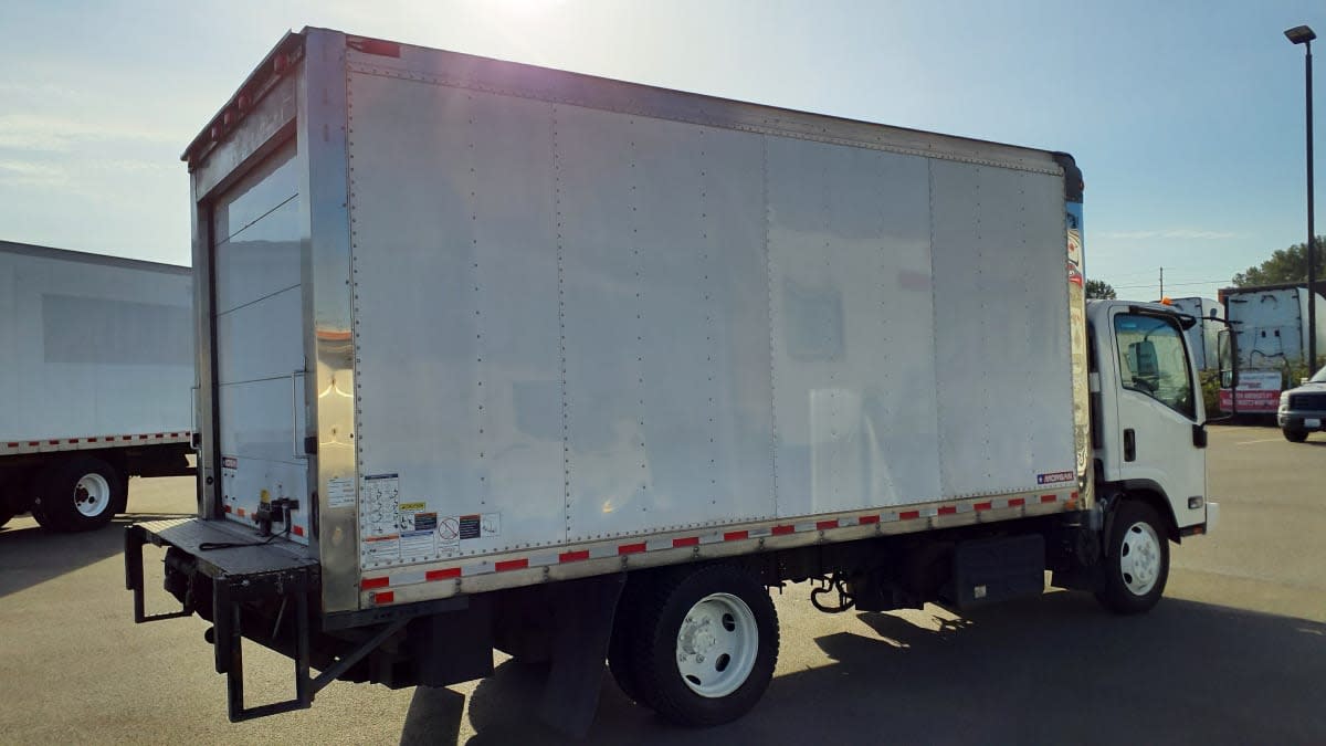 2019 Isuzu NPR 874650