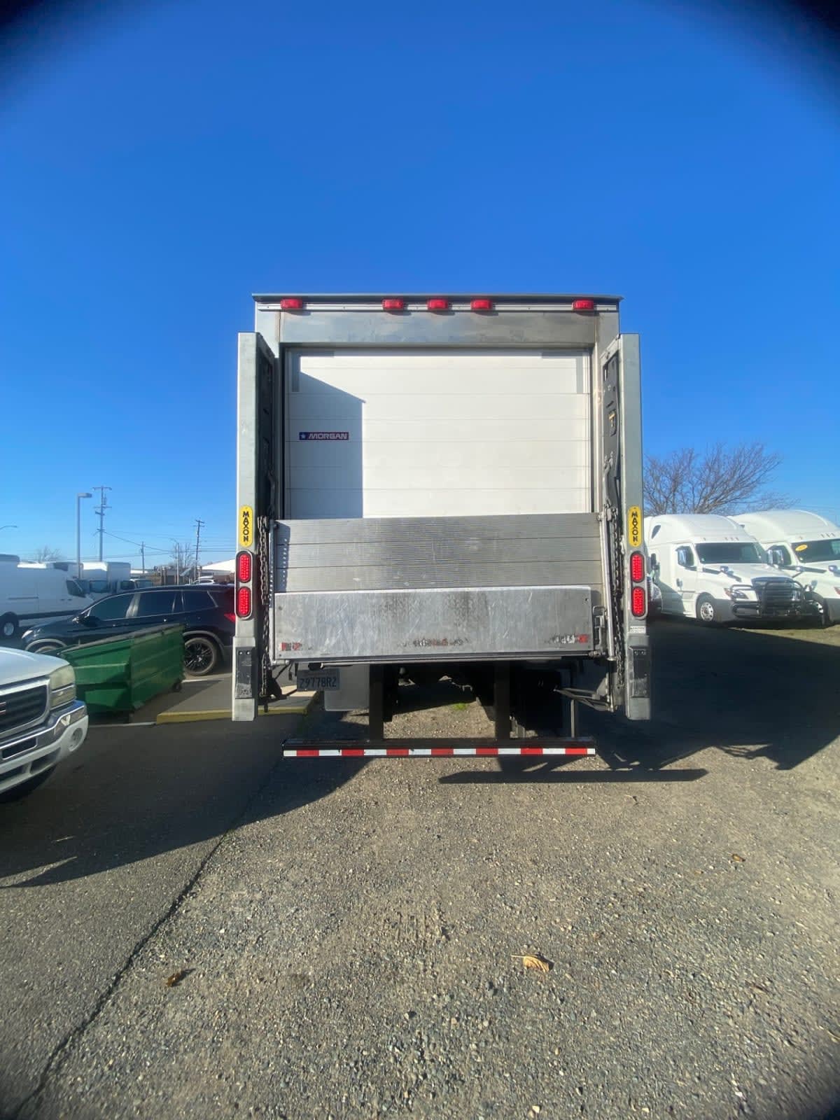 2019 Freightliner/Mercedes M2 106 874746