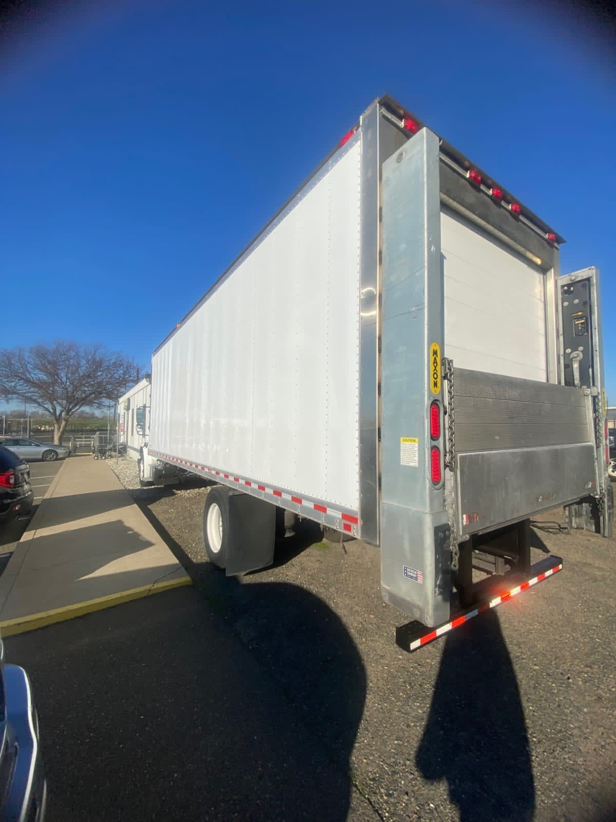 2019 Freightliner/Mercedes M2 106 874746