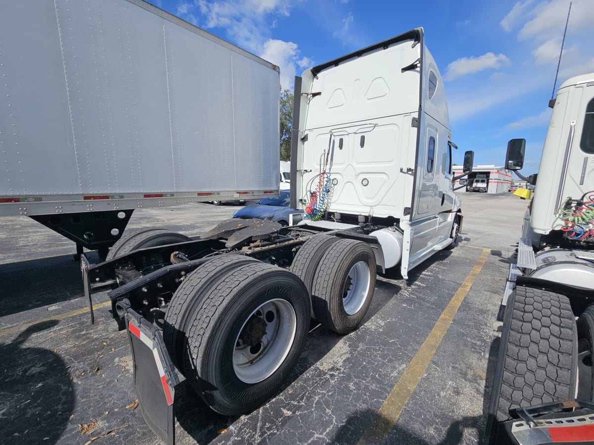 2020 Freightliner/Mercedes NEW CASCADIA PX12664 875119