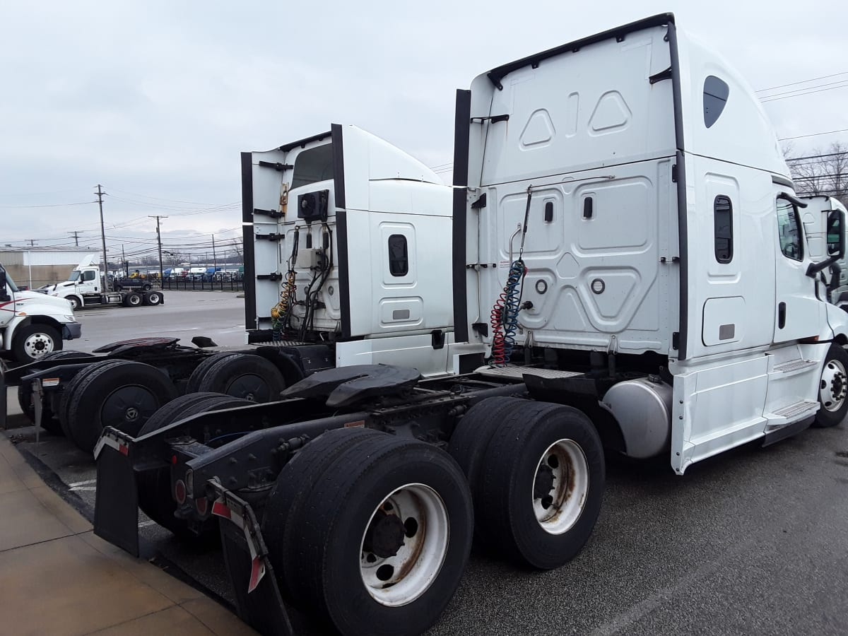 2019 Freightliner/Mercedes NEW CASCADIA PX12664 875126