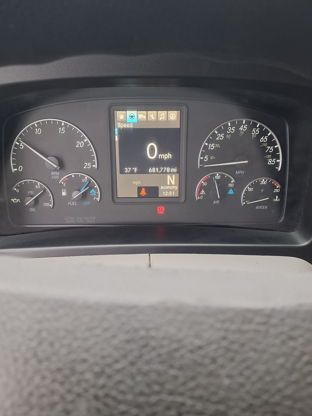 2020 Freightliner/Mercedes NEW CASCADIA PX12664 875153