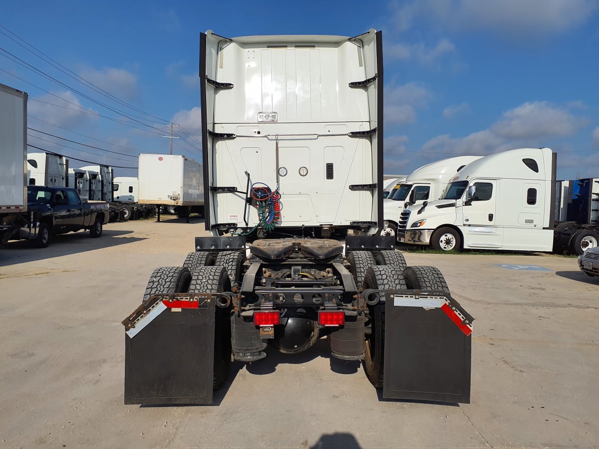 2019 Navistar International LT625 SLPR CAB 875186