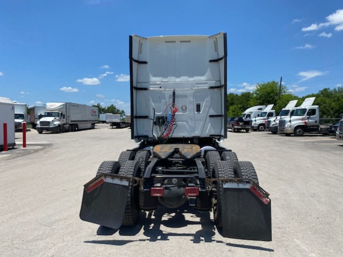 2019 Navistar International LT625 SLPR CAB 875187