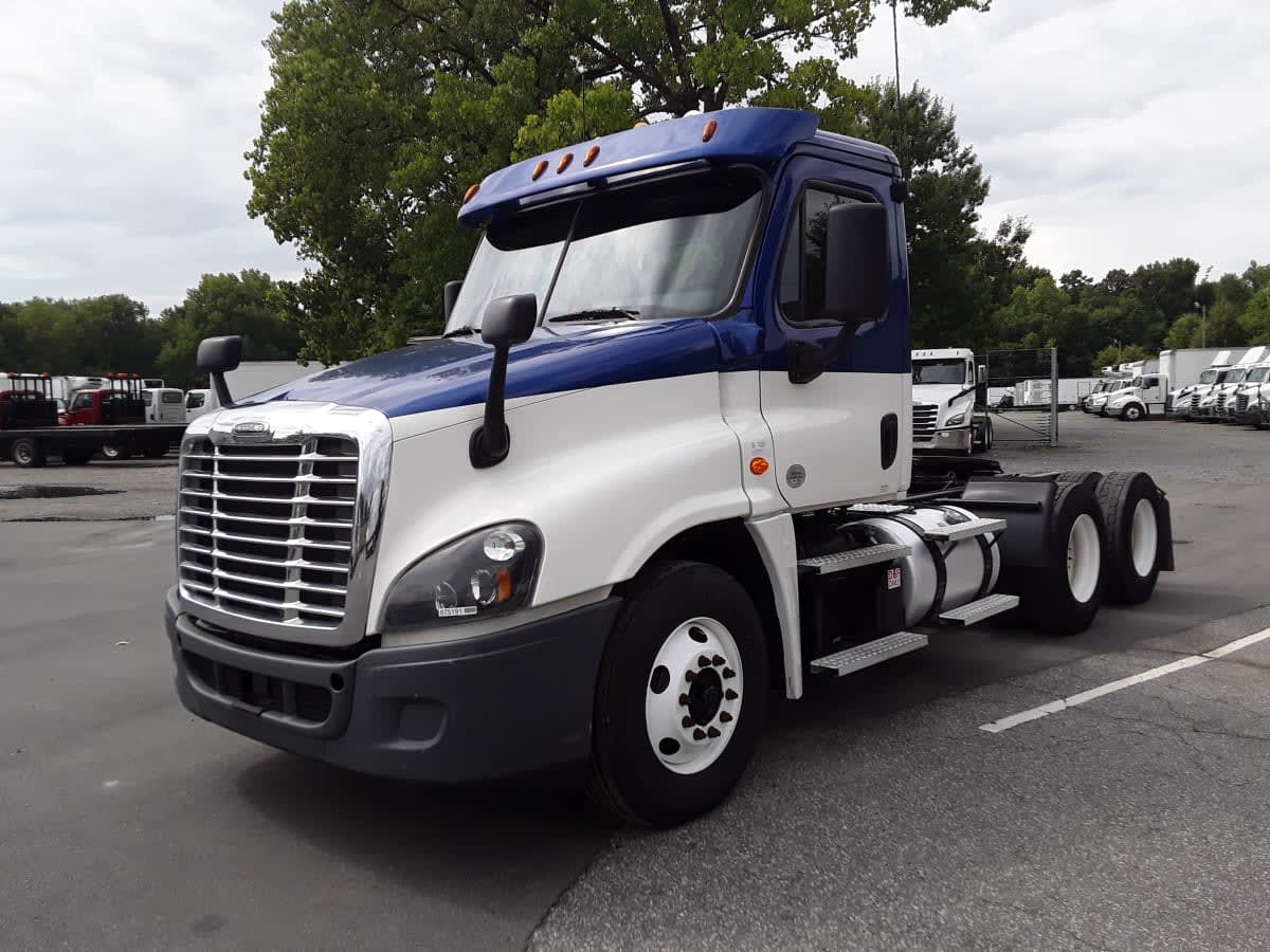 2020 Freightliner Cascadia in Charlotte, NC